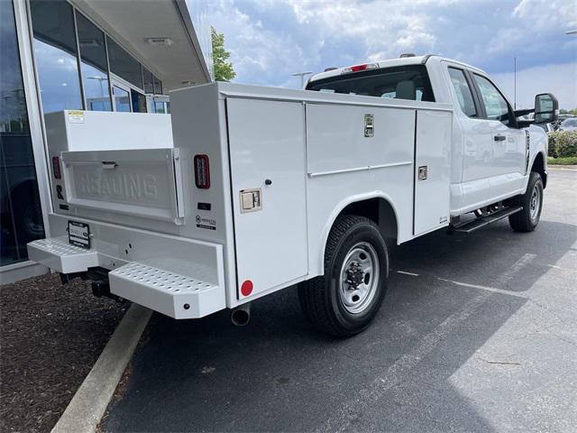 new 2024 Ford F-250 car, priced at $61,029