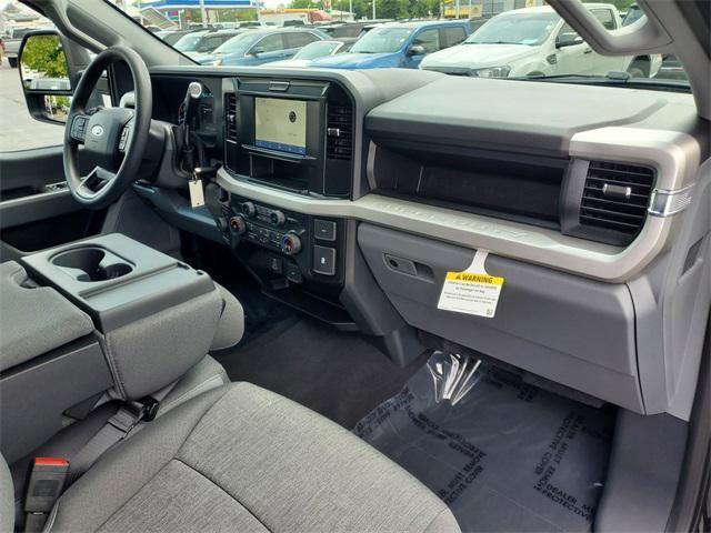 new 2025 Ford F-250 car, priced at $55,266