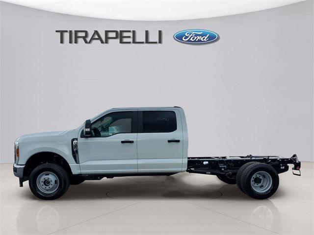 new 2025 Ford F-350 car, priced at $61,505