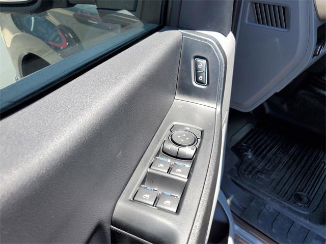 new 2025 Ford F-250 car, priced at $53,199
