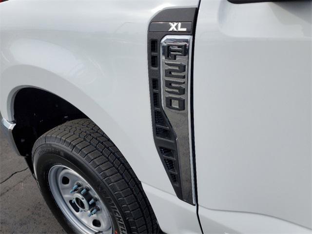 new 2025 Ford F-250 car, priced at $62,755