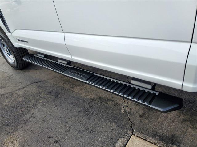 new 2025 Ford F-250 car, priced at $62,755