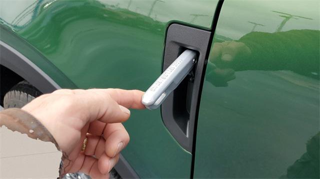 new 2025 Ford Bronco Sport car, priced at $33,573