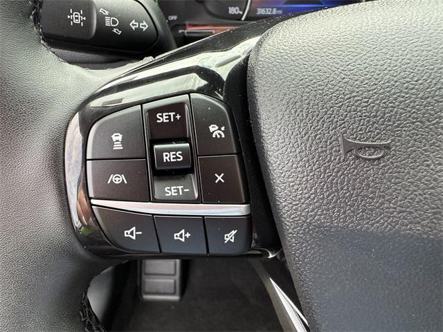 used 2022 Ford Escape car, priced at $25,691