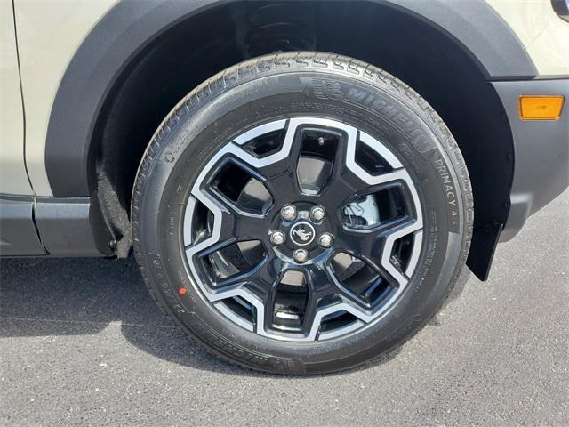 new 2025 Ford Bronco Sport car, priced at $34,942