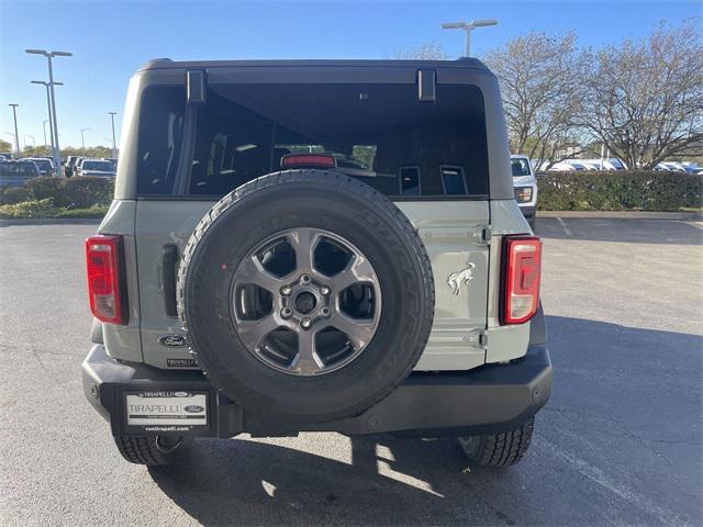 new 2024 Ford Bronco car, priced at $45,426