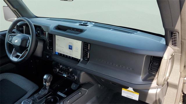 new 2025 Ford Bronco car, priced at $45,634