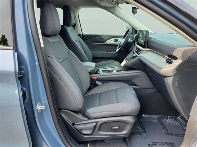 new 2025 Ford Explorer car, priced at $40,787