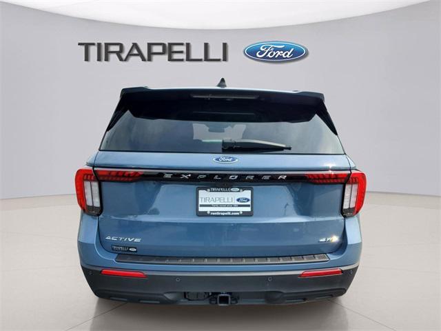 new 2025 Ford Explorer car, priced at $40,787