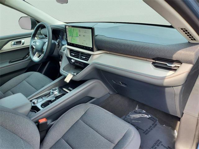 new 2025 Ford Explorer car, priced at $40,787
