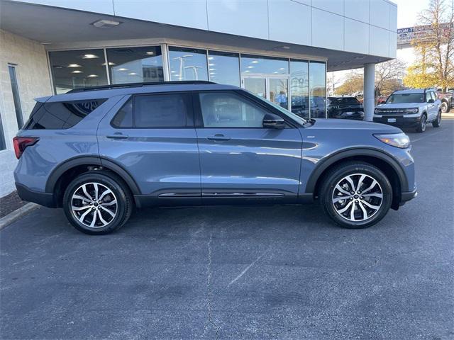 new 2025 Ford Explorer car, priced at $46,923