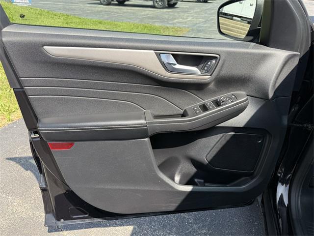 used 2022 Ford Escape car, priced at $24,991