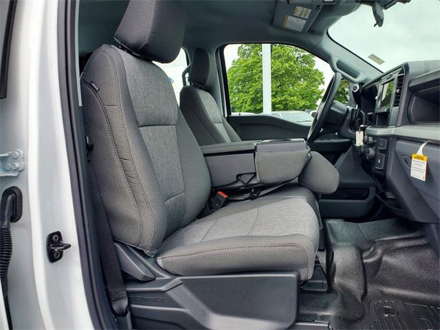 new 2025 Ford F-250 car, priced at $52,035