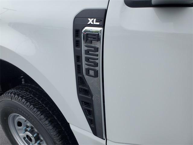 new 2025 Ford F-250 car, priced at $52,035