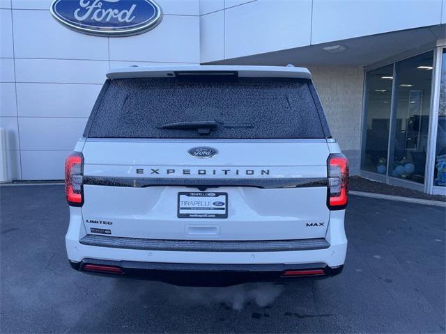 new 2024 Ford Expedition car, priced at $73,717