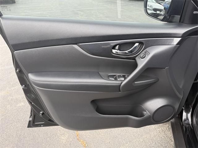 used 2020 Nissan Rogue car, priced at $17,991