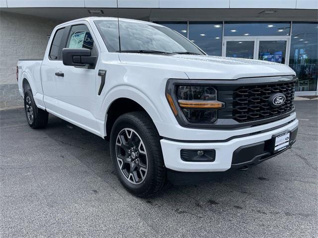 new 2024 Ford F-150 car, priced at $43,914