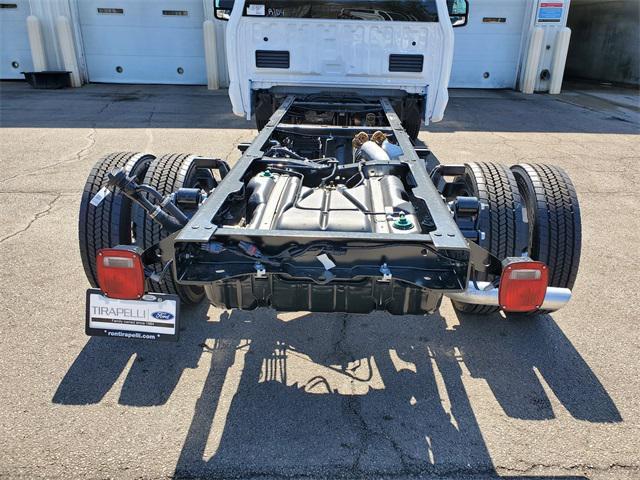 new 2025 Ford F-450 car, priced at $59,279
