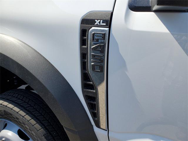 new 2025 Ford F-450 car, priced at $59,279
