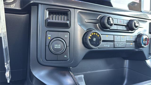 new 2025 Ford F-150 car, priced at $43,906