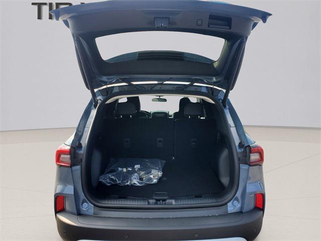 new 2025 Ford Escape PHEV car, priced at $30,005