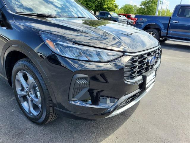 new 2023 Ford Escape car, priced at $25,857
