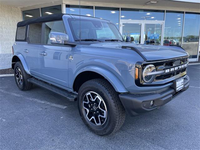 new 2024 Ford Bronco car, priced at $50,181