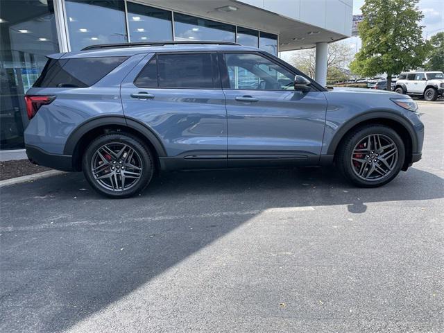 new 2025 Ford Explorer car, priced at $58,033