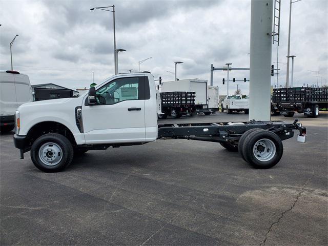 new 2025 Ford F-350 car, priced at $58,535