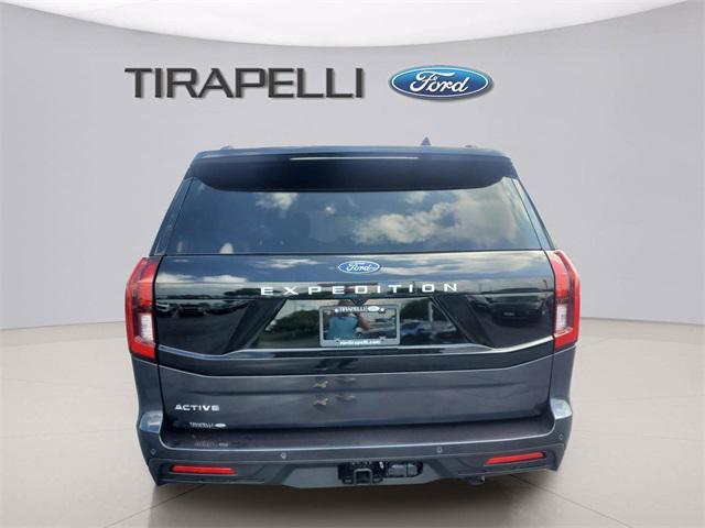 new 2025 Ford Expedition car, priced at $65,673