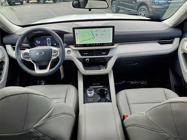 new 2025 Ford Explorer car, priced at $50,685