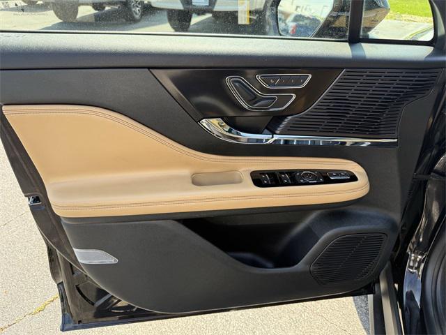 used 2022 Lincoln Corsair car, priced at $34,377
