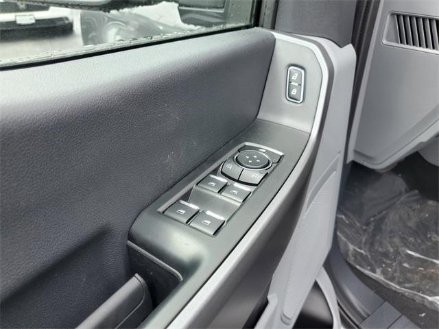 new 2025 Ford F-250 car, priced at $59,712