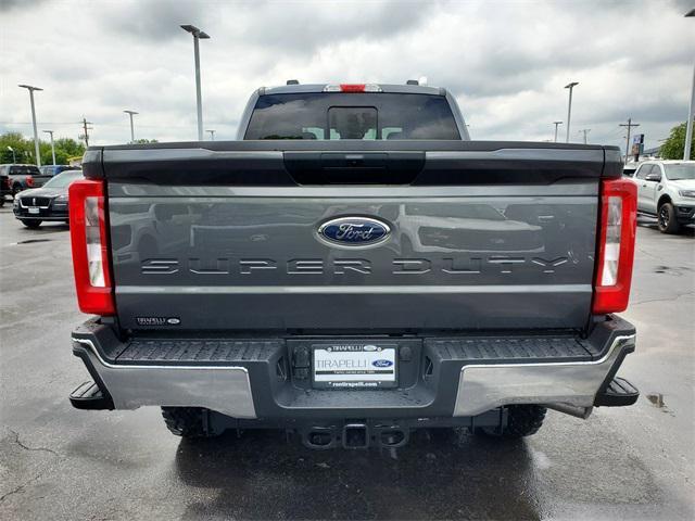 new 2025 Ford F-250 car, priced at $59,712