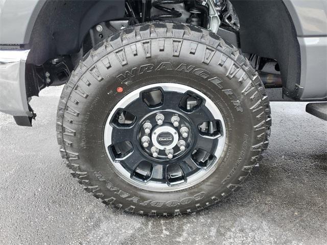 new 2025 Ford F-250 car, priced at $59,712