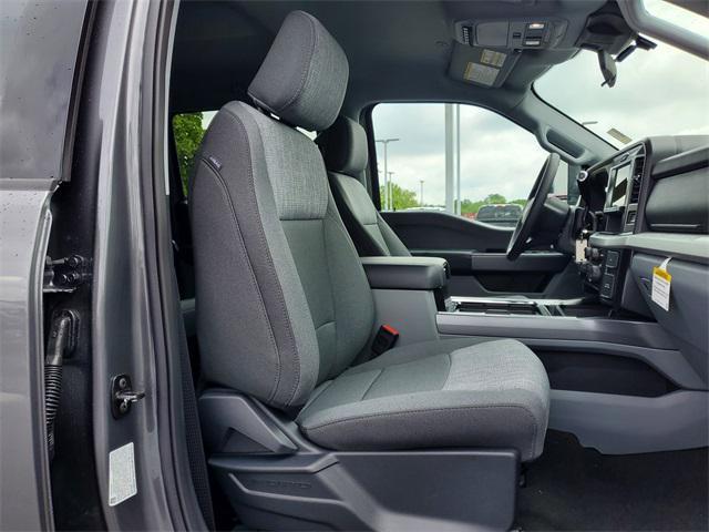 new 2025 Ford F-250 car, priced at $59,712