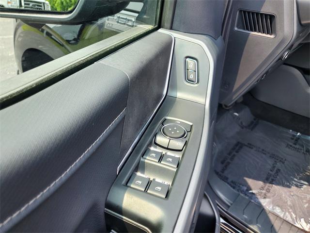 new 2025 Ford F-150 car, priced at $52,622