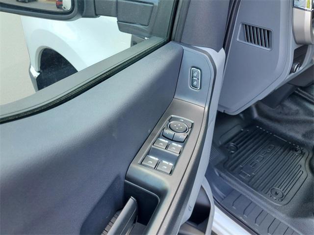 new 2025 Ford F-350 car, priced at $68,827