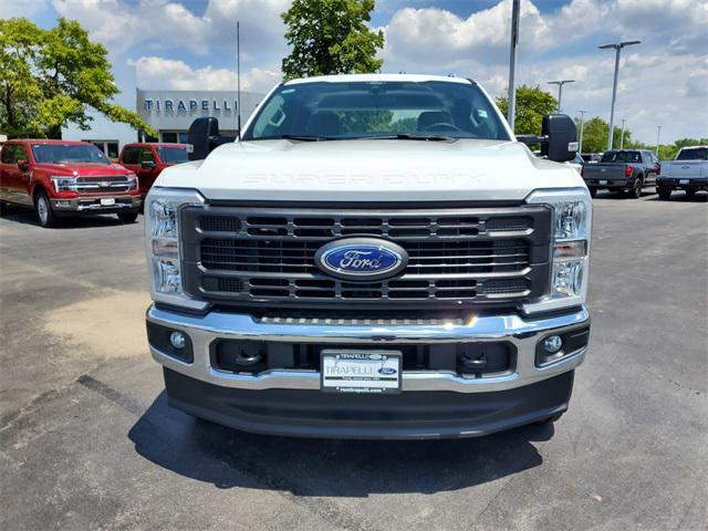 new 2025 Ford F-350 car, priced at $68,827