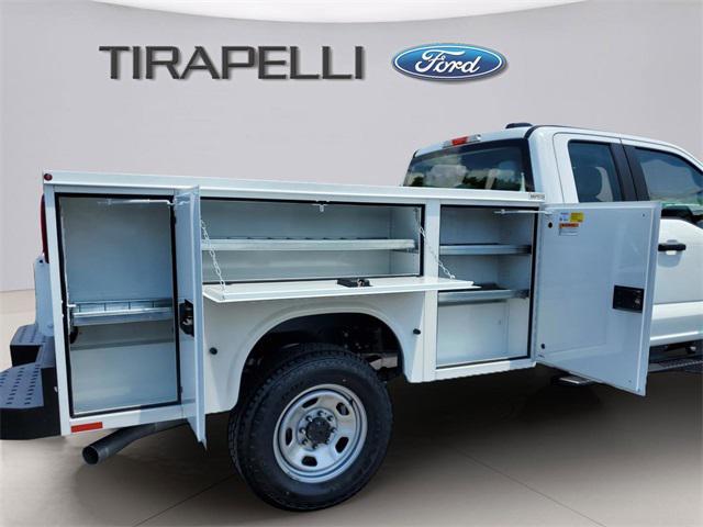 new 2025 Ford F-350 car, priced at $68,827
