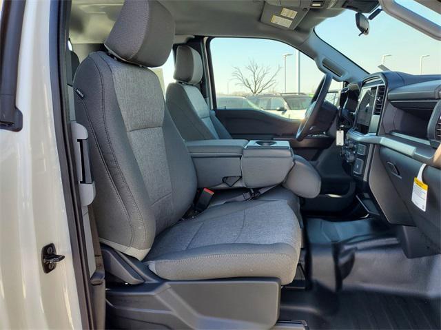 new 2025 Ford F-150 car, priced at $44,321