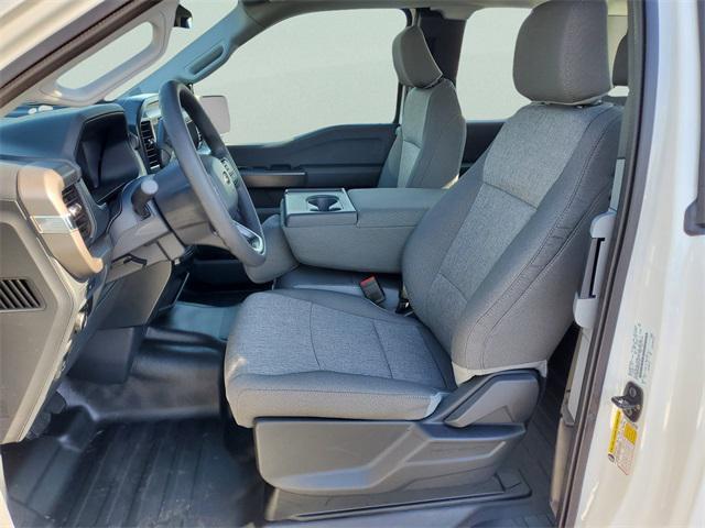 new 2025 Ford F-150 car, priced at $43,996