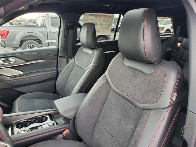 new 2025 Ford Explorer car, priced at $57,086
