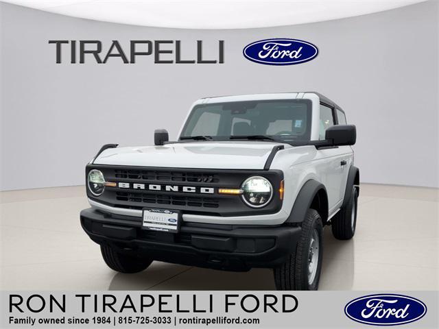 new 2025 Ford Bronco car, priced at $40,182