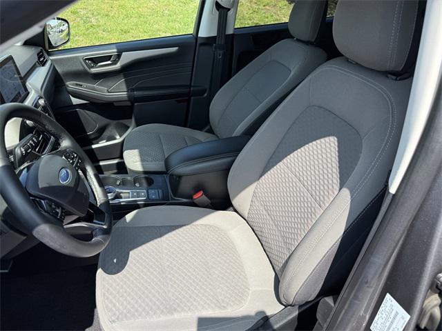 used 2022 Ford Escape car, priced at $22,261