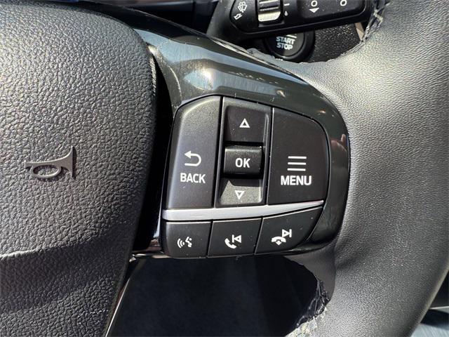 used 2022 Ford Escape car, priced at $22,261