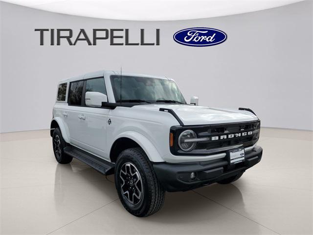 new 2025 Ford Bronco car, priced at $53,592