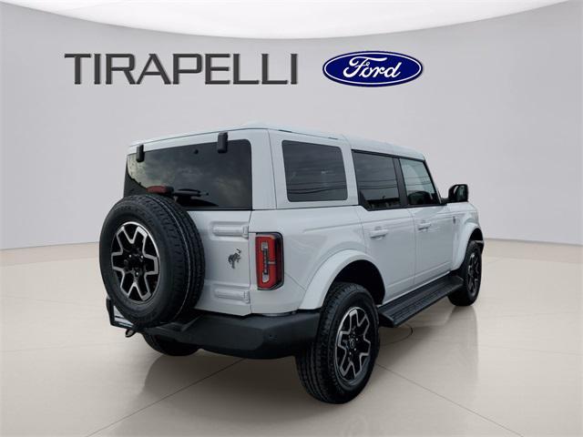 new 2025 Ford Bronco car, priced at $53,592