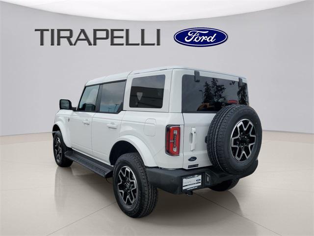 new 2025 Ford Bronco car, priced at $53,592