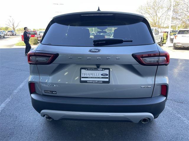 new 2024 Ford Escape car, priced at $29,995